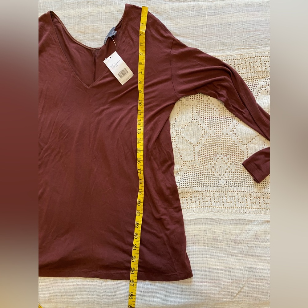 NWT Vince brown/burgundy long sleeve v-neck tee in size small - Picture 4 of 6
